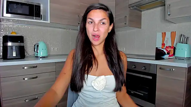 Snapshot of AngelGabe chatting on 3, 5, 2026 AngelGabe online show from 3, 5, 2026