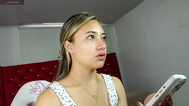 amy ker m online show from 20, 4, 2026