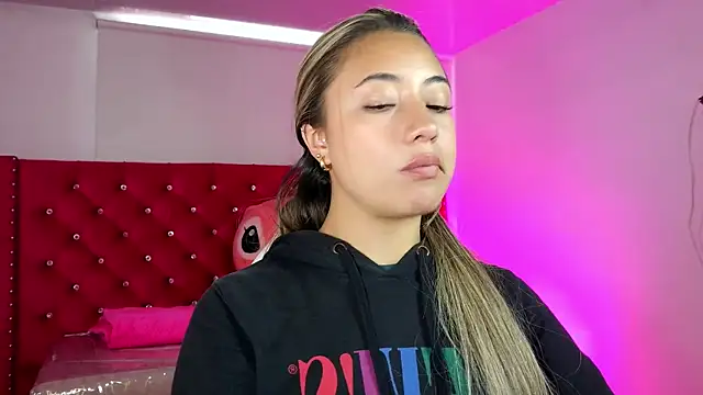 amy ker m online show from 20, 5, 2026