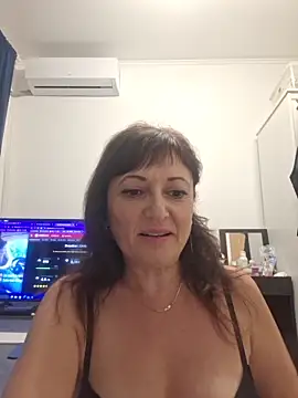 Snapshot of SaraGina chatting on 28, 6, 2026 SaraGina online show from 28, 6, 2026