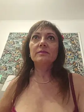 Snapshot of SaraGina chatting on 10, 7, 2026 SaraGina online show from 10, 7, 2026