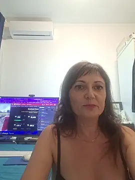 Snapshot of SaraGina chatting on 28, 7, 2026 SaraGina online show from 28, 7, 2026