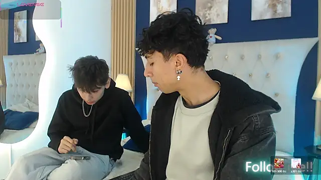 Snapshot of Aiden_Rivers_ chatting on 5, 5, 2026 Aiden Rivers online show from 5, 5, 2026