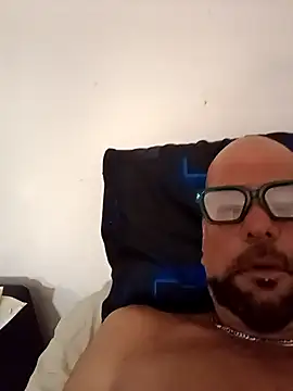 Snapshot of Milwokee chatting on 23, 5, 2026 Milwokee online show from 23, 5, 2026