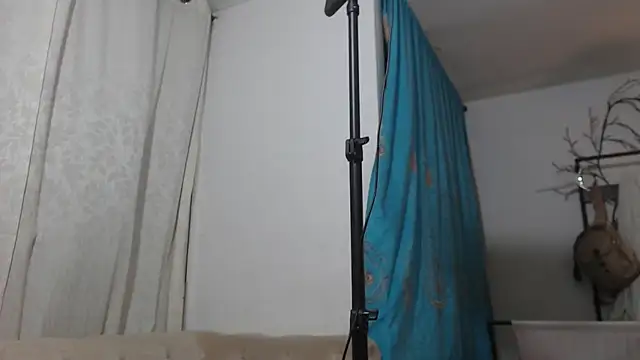 Snapshot of Dani-brown chatting on 29, 6, 2026 Dani-brown online show from 29, 6, 2026