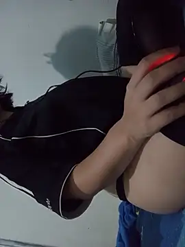 taigaakko online show from 12, 4, 2026