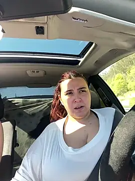 Sandragll online show from 6, 4, 2026