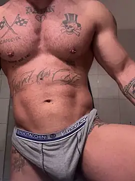 Snapshot of Tiziano94 chatting on 16, 3, 2026 Tiziano94 online show from 16, 3, 2026
