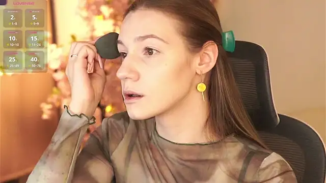 Vanessa  Lui online show from 22, 2, 2026