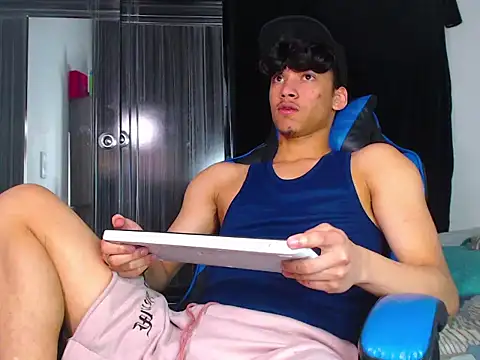 Lyam Russo online show from 24, 2, 2026