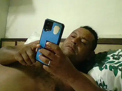 Snapshot of DesexedCooler chatting on 10, 3, 2026 DesexedCooler online show from 10, 3, 2026