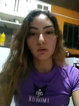 Larinhacat online show from 16, 2, 2026