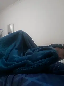 iwantolderwmn online show from 6, 3, 2026