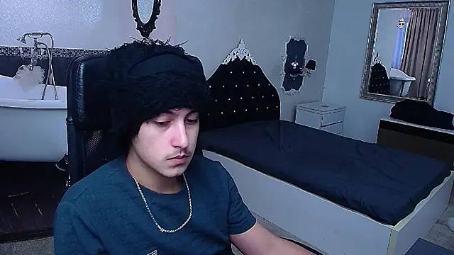 GriffinDane online show from 20, 2, 2026