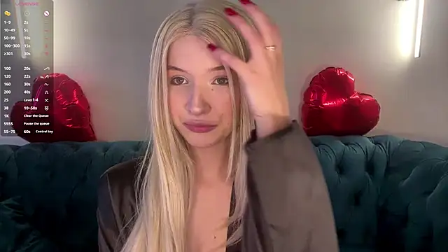 Snapshot of PrincessSwelgart chatting on 3, 5, 2026 PrincessSwelgart online show from 3, 5, 2026