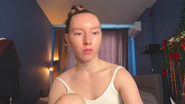 Anna Kare online show from 13, 4, 2026