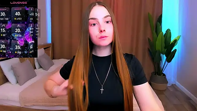 Maddy Wood  online show from 11, 3, 2026