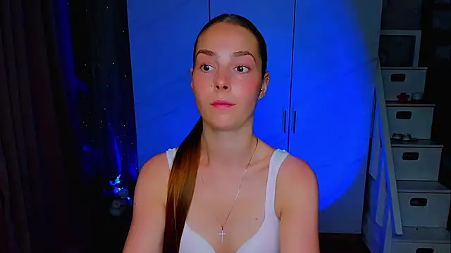 Maddy Wood  online show from 4, 8, 2026