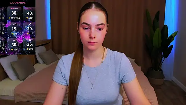 Maddy Wood  online show from 5, 3, 2026