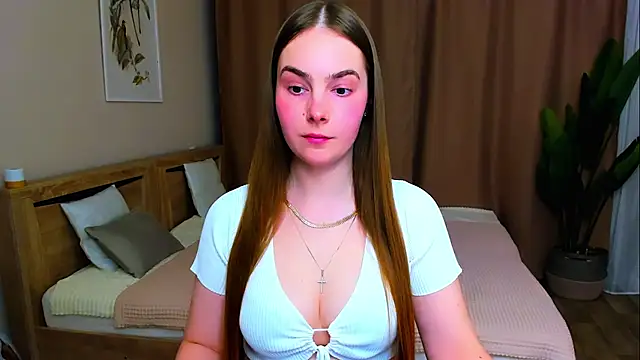 Maddy Wood  online show from 3, 4, 2026