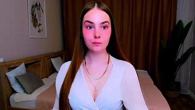 Maddy Wood  online show from 12, 4, 2026