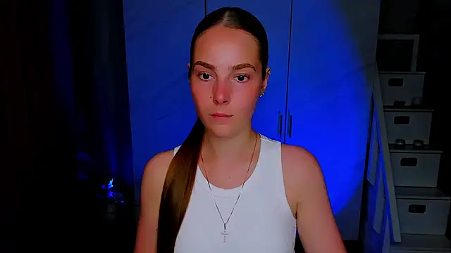 Maddy Wood  online show from 10, 7, 2026