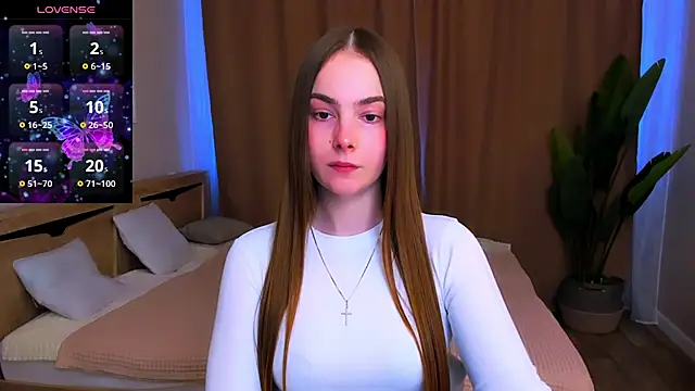 Maddy Wood  online show from 17, 3, 2026