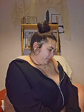 Deesse luna online show from 29, 3, 2026