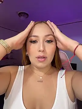 Kiarhatrixie1 online show from 26, 3, 2026