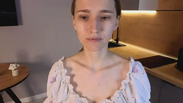 AshleyyJones online show from 5, 4, 2026