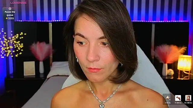 Snapshot of GracefulMichelle chatting on 8, 5, 2026 GracefulMichelle online show from 8, 5, 2026