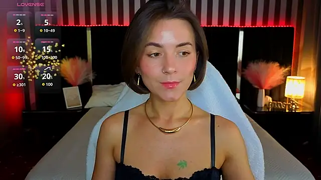 Snapshot of GracefulMichelle chatting on 23, 5, 2026 GracefulMichelle online show from 23, 5, 2026