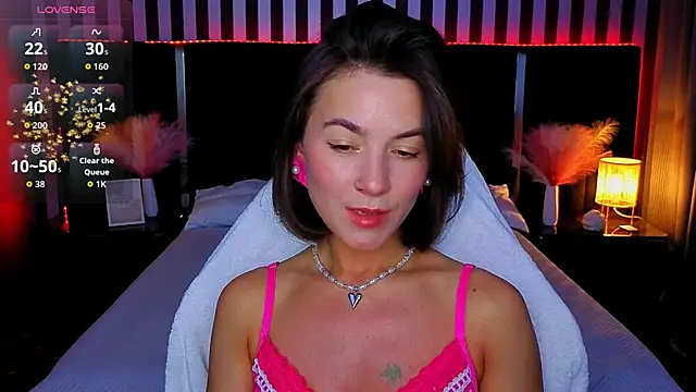 Snapshot of GracefulMichelle chatting on 4, 5, 2026 GracefulMichelle online show from 4, 5, 2026