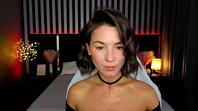 Snapshot of GracefulMichelle chatting on 5, 5, 2026 GracefulMichelle online show from 5, 5, 2026
