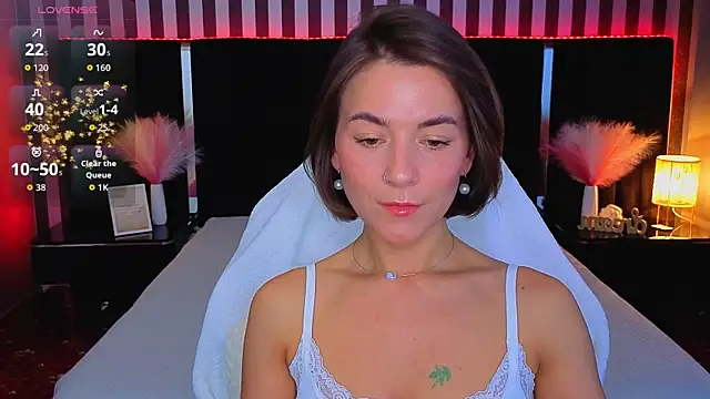 Snapshot of GracefulMichelle chatting on 1, 6, 2026 GracefulMichelle online show from 1, 6, 2026