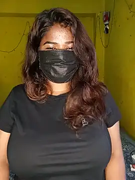 Snapshot of NISHHAA chatting on 7, 7, 2026 NISHHAA online show from 7, 7, 2026