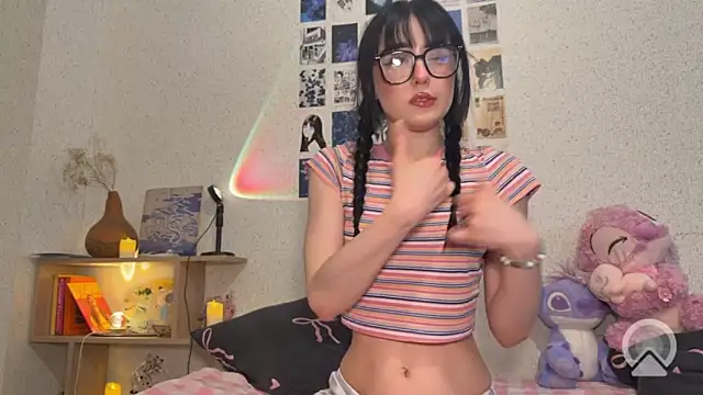 alicelanei online show from 2, 4, 2026