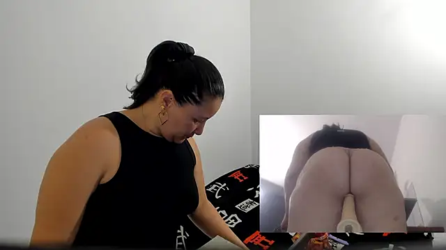 KaterinaRossi online show from 19, 4, 2026