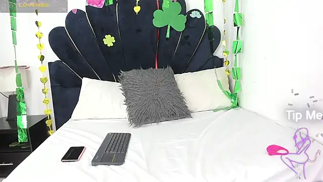 Greycy-and-Jack online show from 6, 3, 2026