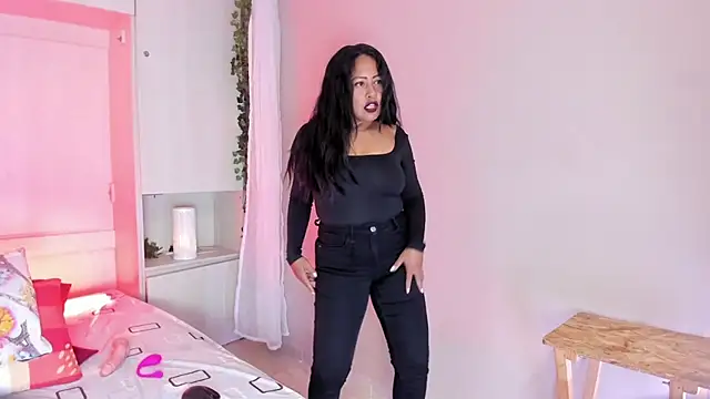 AllieBennet online show from 25, 3, 2026