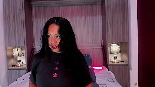 AllieBennet online show from 12, 4, 2026