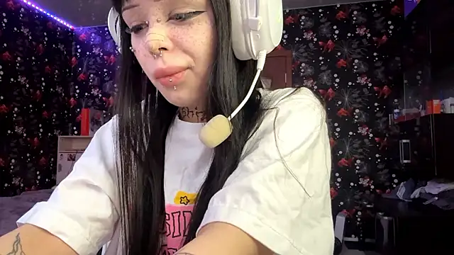 Luna Sohotti online show from 13, 3, 2026