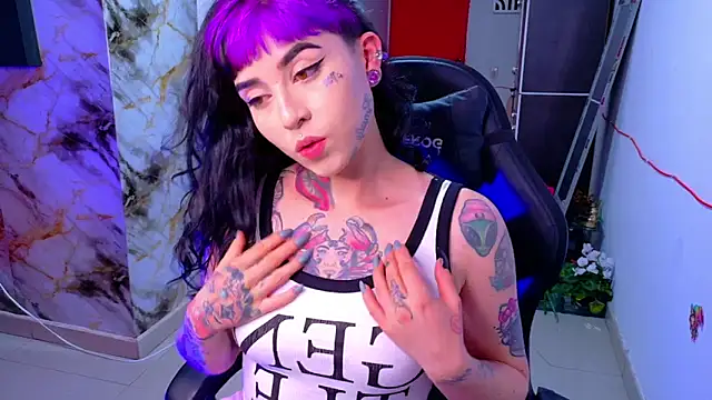 Snapshot of nova_kitttyy chatting on 29, 4, 2026 nova kitttyy online show from 29, 4, 2026