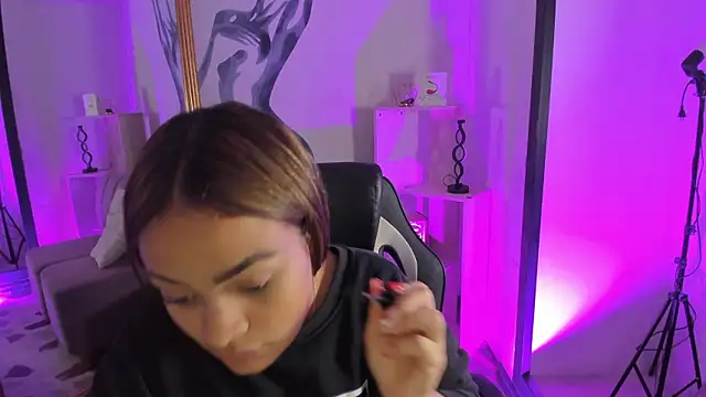 SiaFoxx  online show from 20, 2, 2026