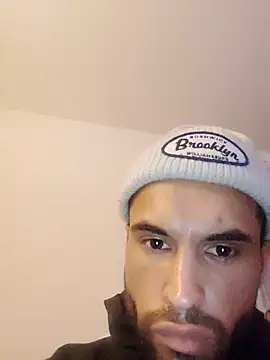 OiledAirplane74 online show from 22, 3, 2026