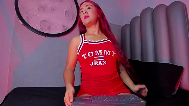 Agathe caius online show from 6, 3, 2026