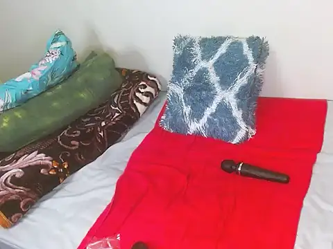 ChocoSlenderXXX online show from 5, 4, 2026