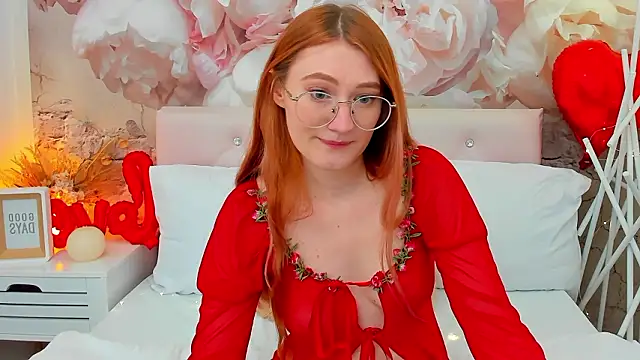 TinaHarp online show from 10, 3, 2026