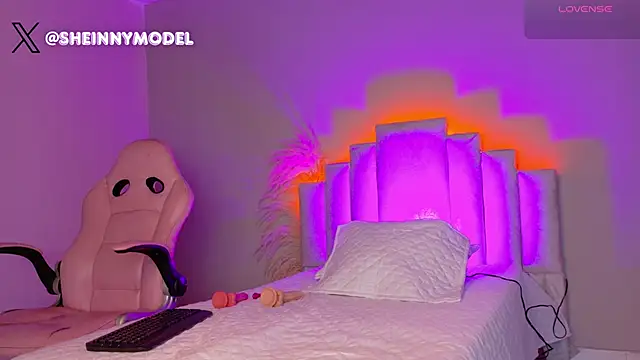 Sheinny brown1 online show from 27, 2, 2026