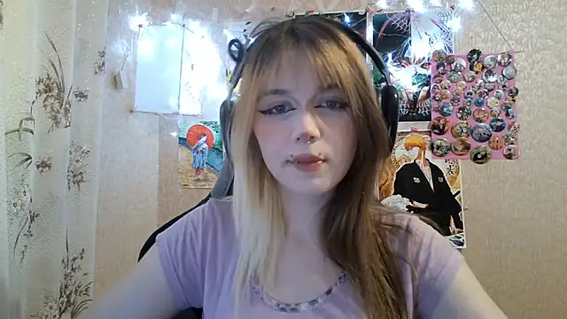 Snapshot of MilaTyan chatting on 19, 7, 2026 MilaTyan online show from 19, 7, 2026